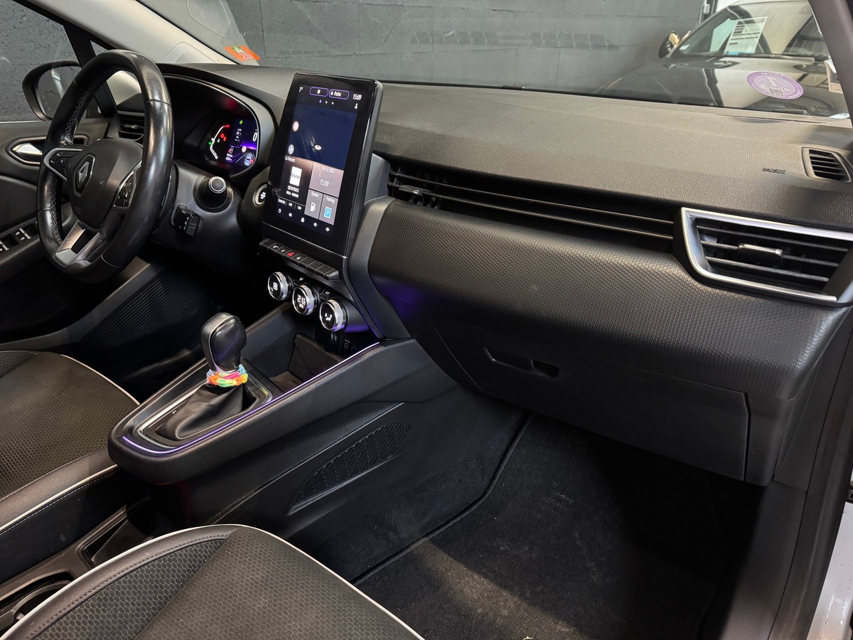 RENAULT Clio V 1.3 TCe 130ch FAP Intens EDC