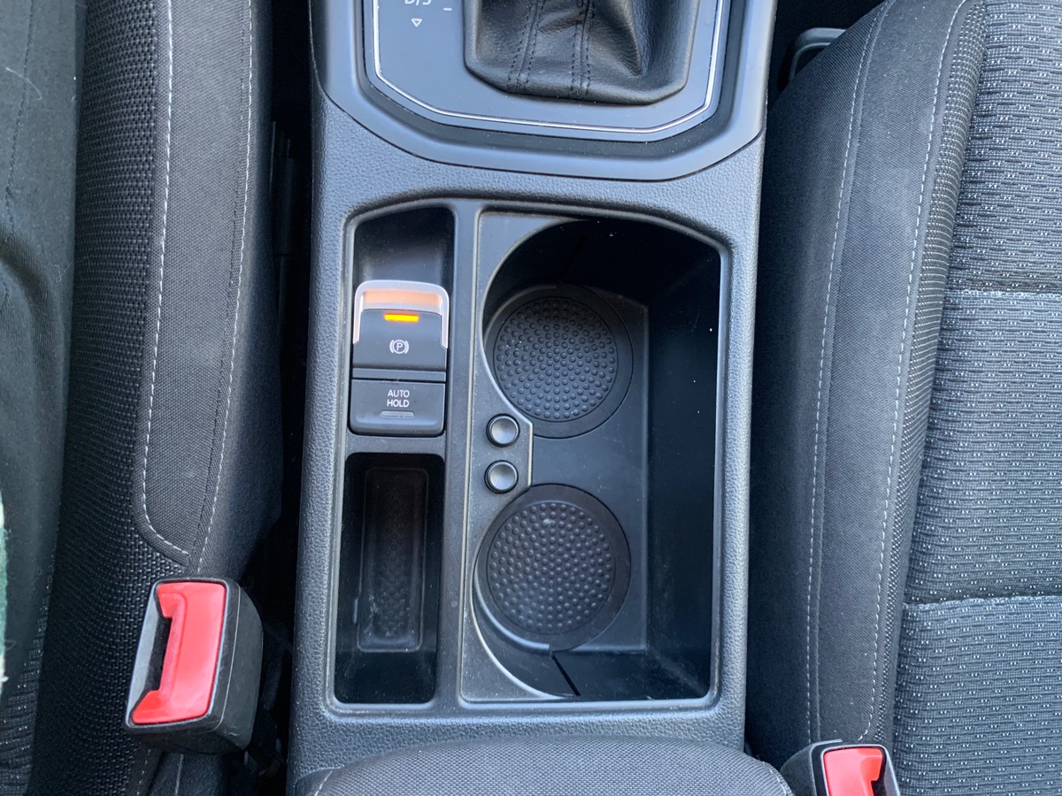 Volkswagen Touran 110 ch | 7 Places | Attelage | GPS | Radar de Stationnement Avant et Arriére