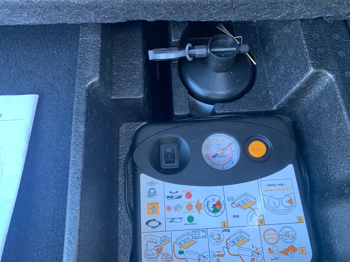 RENAULT Captur 160 ch | E-tech Plug in | Intens | Pack City | GPS | Assistance maintient trajectoire