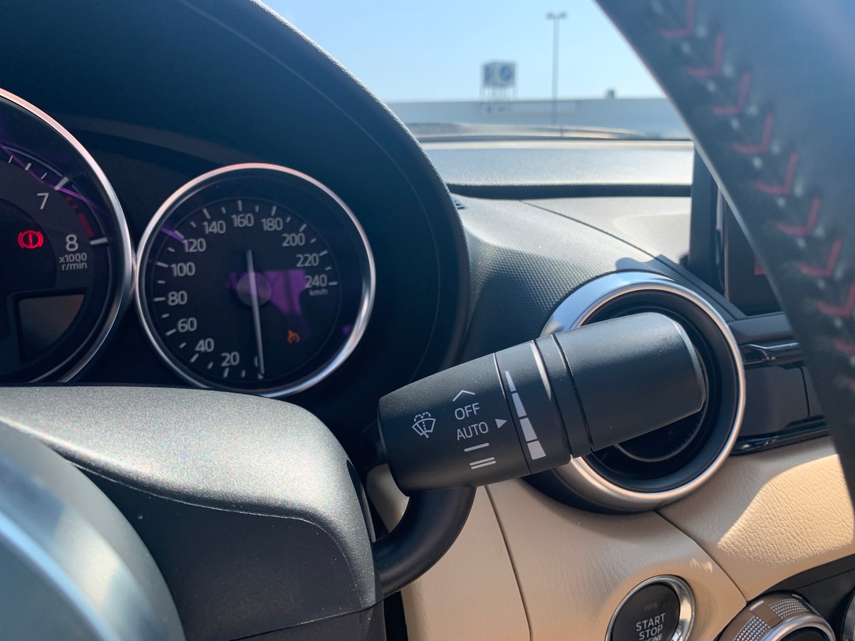 Mazda MX-5 130 ch | Cherry Top | Caméra recul | Régulateur vitesse | Siéges chauffants | Audio BOSE