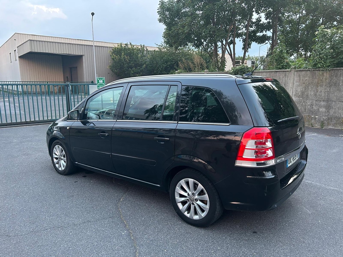 Opel Zafira 1.7 CDTI 125 CV 1er main 7 places 4XCBL