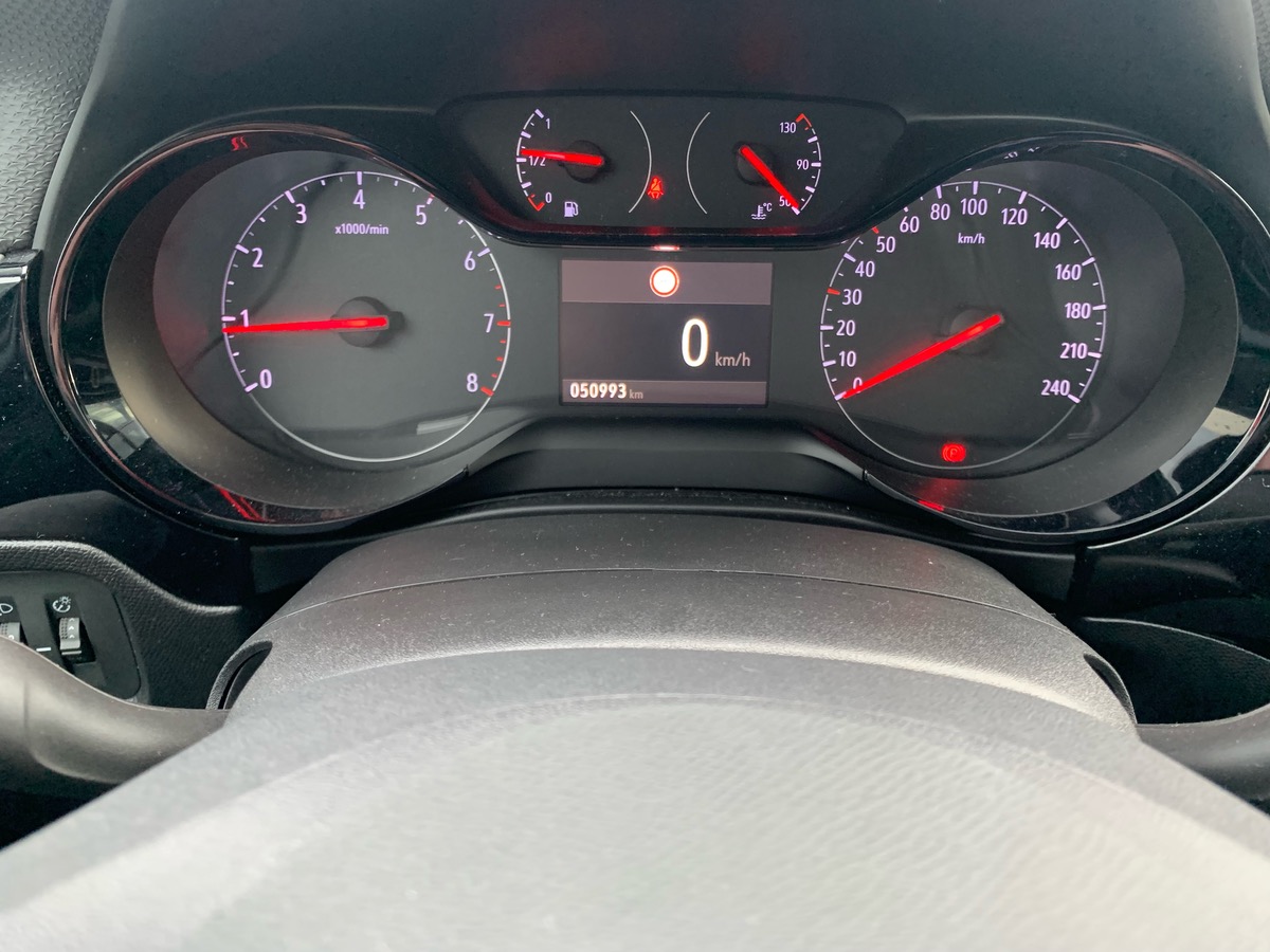 Opel Corsa 100 ch | Elegance business | Caméra recul | Contrôle des angles morts | GPS | Phares LED