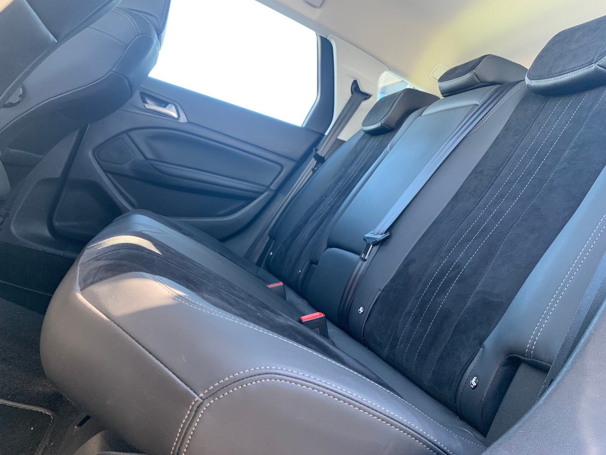 Peugeot 308 SW ALLURE | 150 ch | 1iére MAIN | Mirror screen | Pack Side Security | Siéges chauffants