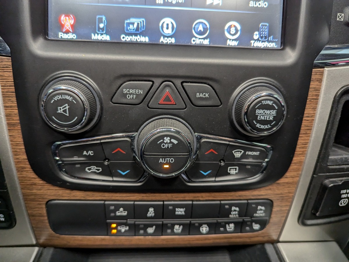 Dodge 1500 RAM Ram 1500 Laramie PAS DE MALUS