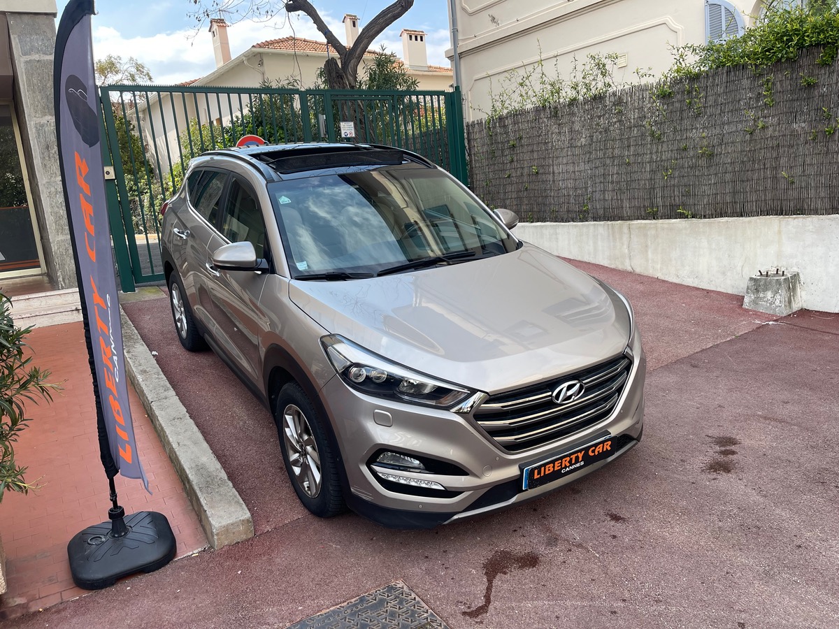 Hyundai Tucson 1.6 TGDI 177 cv / 4 Roues Motrices / Toit Ouvrant / Full Options / Entretien Hyundai