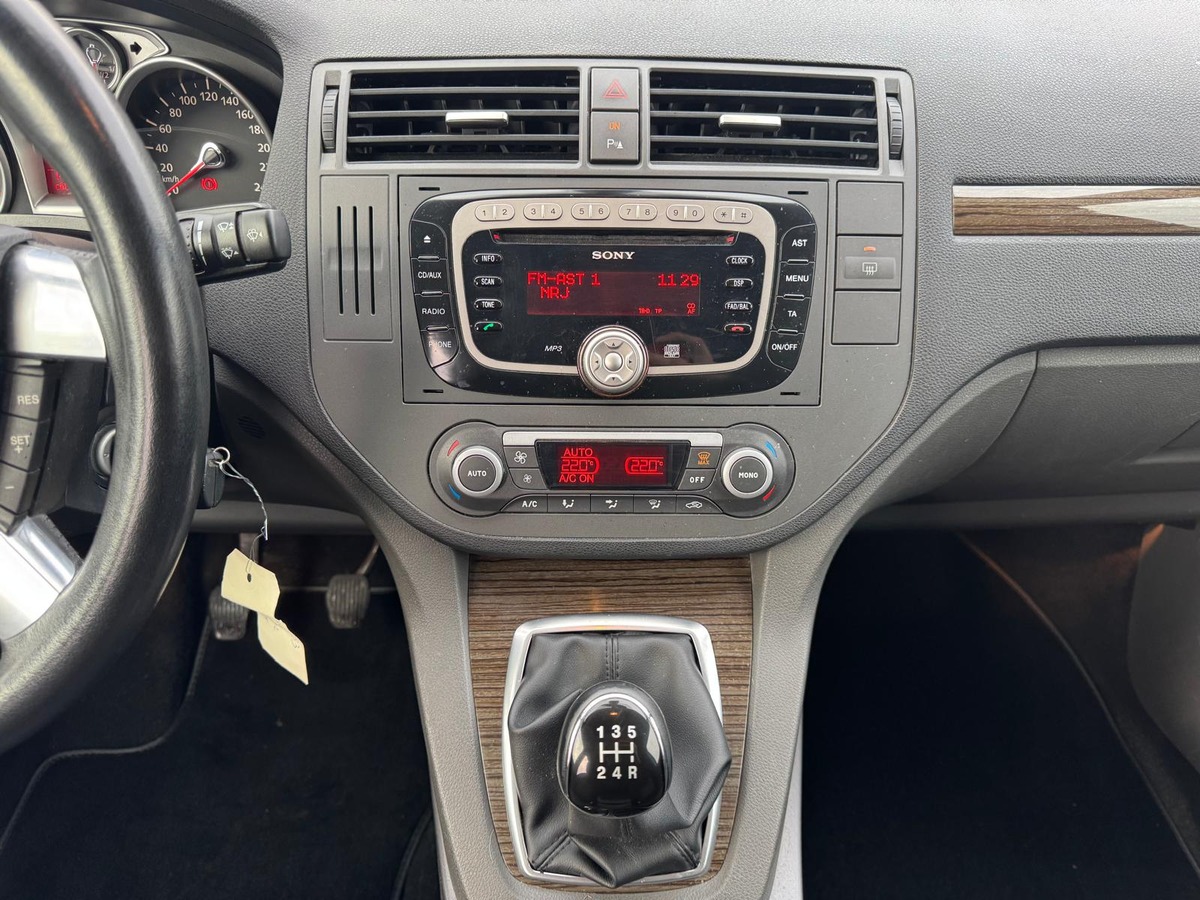 Ford C-max 1.6 TDCI 110cv ghia - Garantie