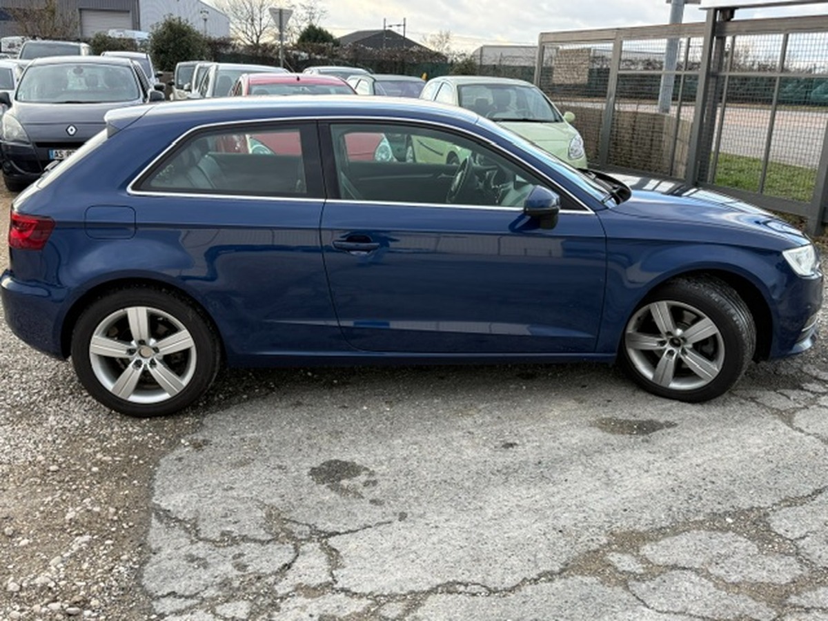 Audi A3 Sportback 1.8 TFSI 180 CH GPS/CARPLAY PARFAITE ETAT GARANTIE 12 MOIS