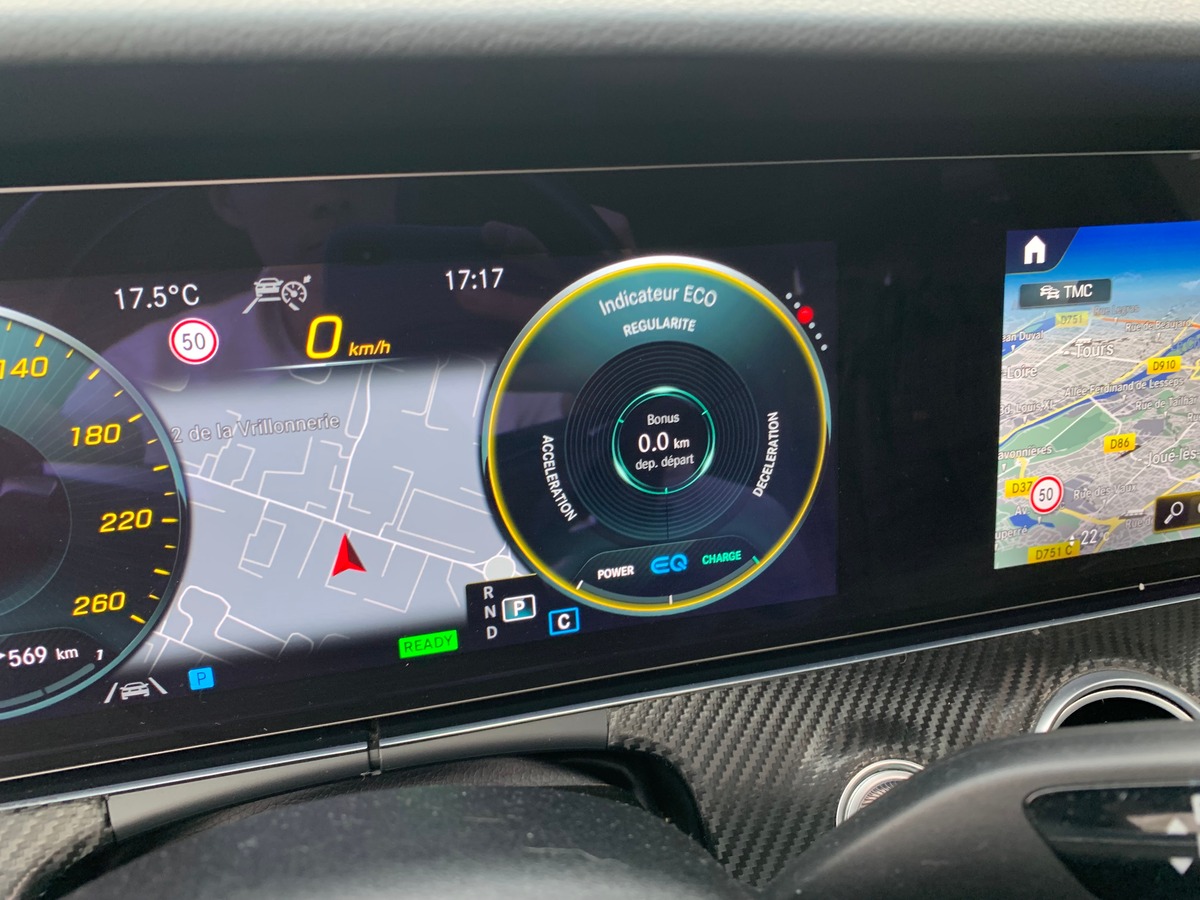 Mercedes-Benz Classe E 200 ch | 220 AMG LINE | Pack Premium | Pack Sport Black | Toit ouvrant