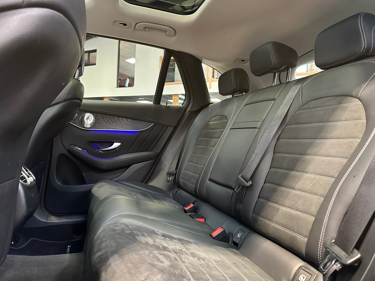 Mercedes-Benz Class GLC 300 d AMG Line 245 ch 4Matic 9G-TRONIC 300d