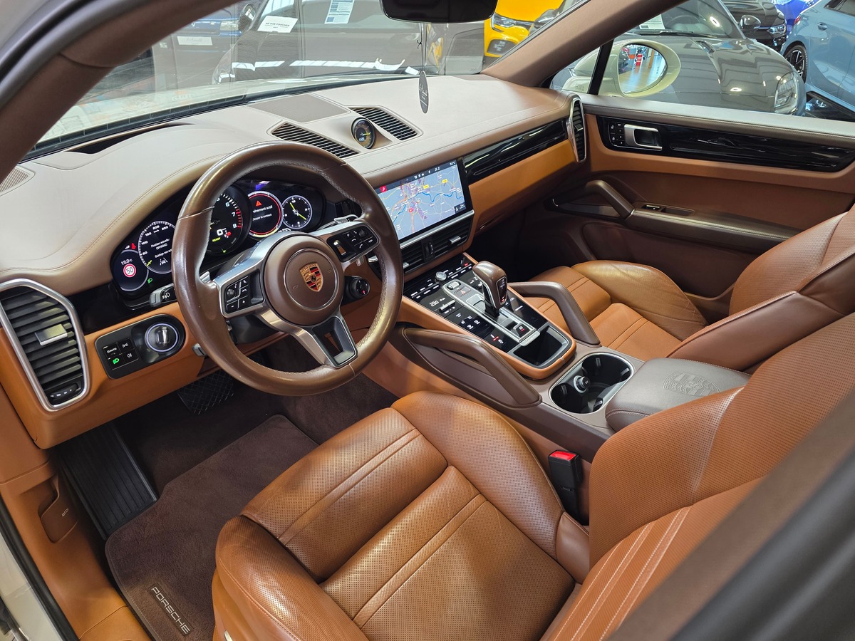 Porsche Cayenne COUPE E-HYBRID 462 FRANCAIS / CRAIE / PACK SPORT DESIGN