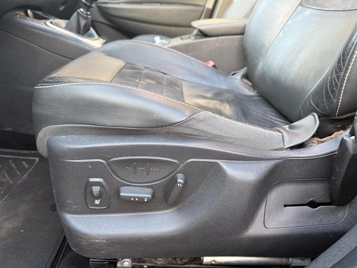 RENAULT Scenic 1.6 DCI 130 CV SL LOUNGE 1er main en 4XCB