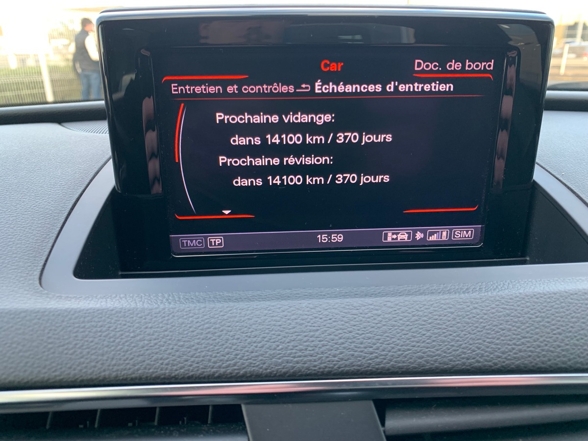 Audi Q3 177 | Sport design | Radar stationnement avant arriére | Régulateur vitesse | Attelage | Gps