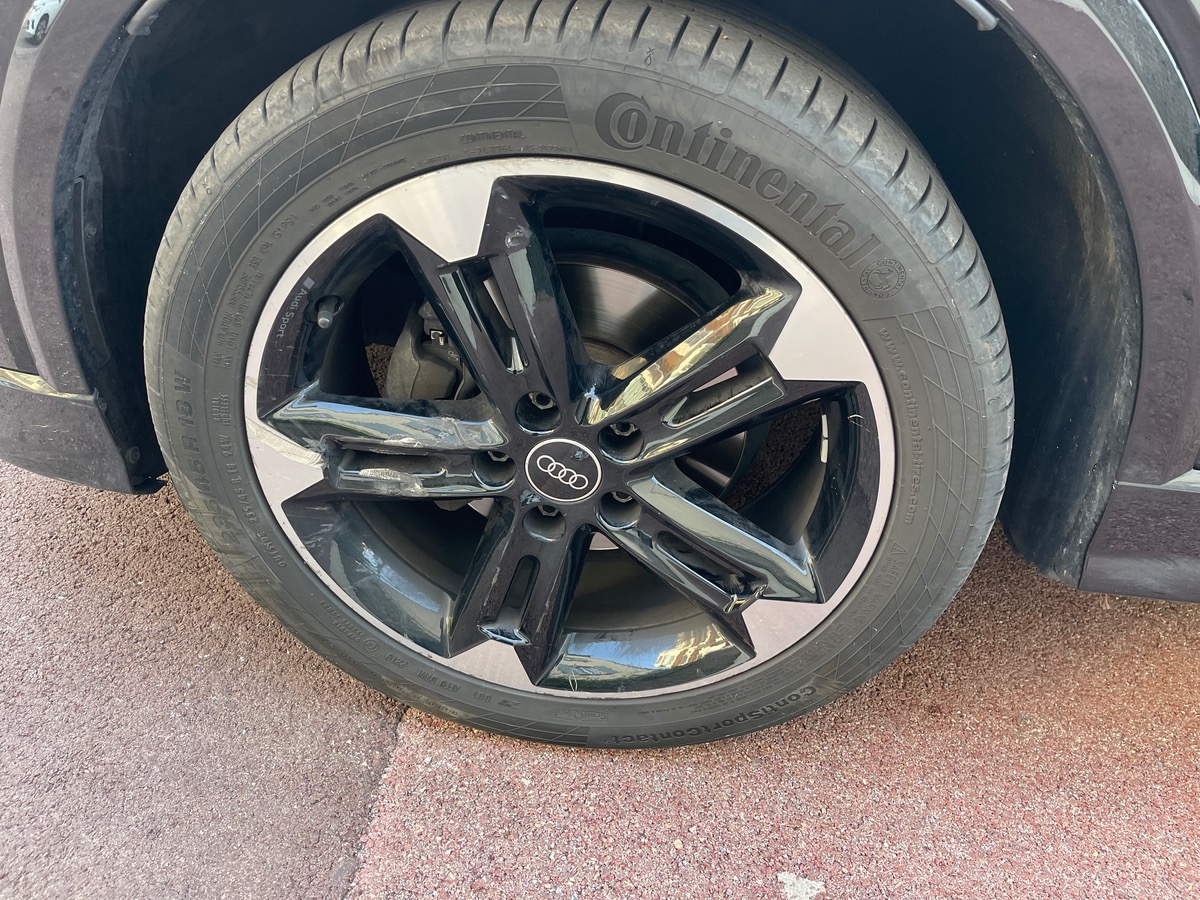 Audi Q2 35 TFSI 150 cv / Toit Ouvrant / Virtual Cockpit / Pack Black /