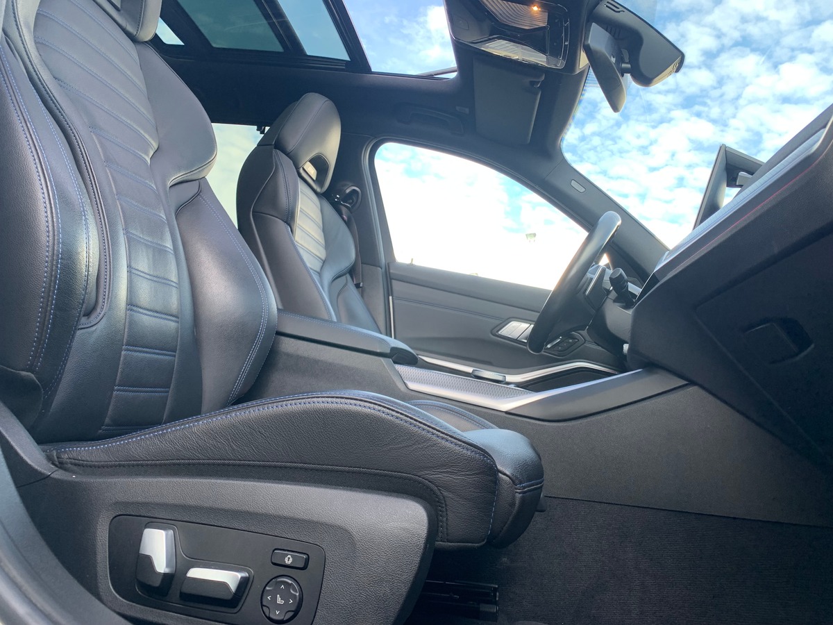 Bmw 320D 190 | M Sport | Xdrive | Toit ouvrant panoramique | Mode SPORT | Apple car play | Attelage