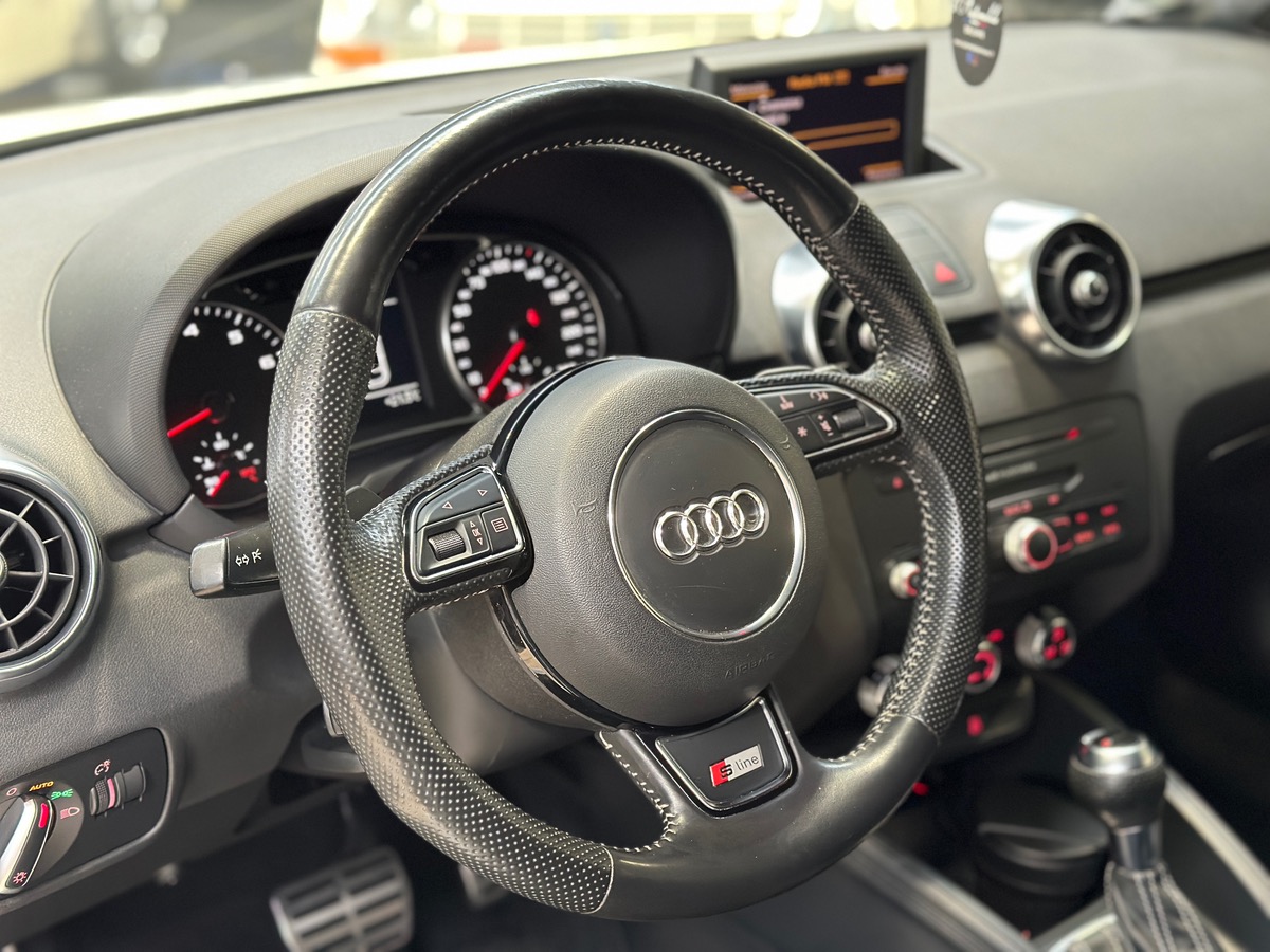 Audi A1 1.4L TFSI 185 ch S-Line S-Tronic 