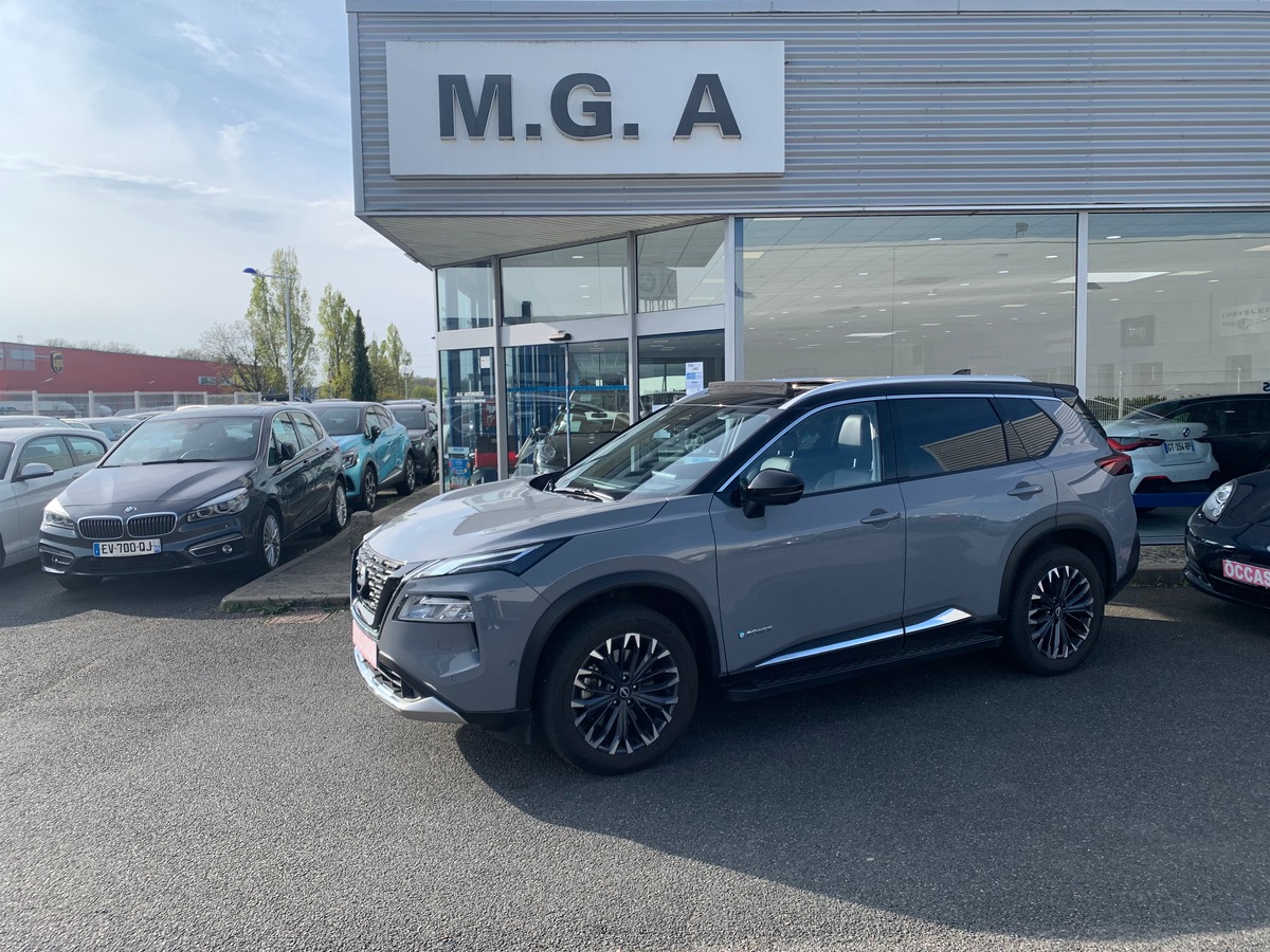 Nissan X-trail 204 | Tekna | Toit ouvrant panoramique | Caméra recul | Siéges chauffants | Attelage