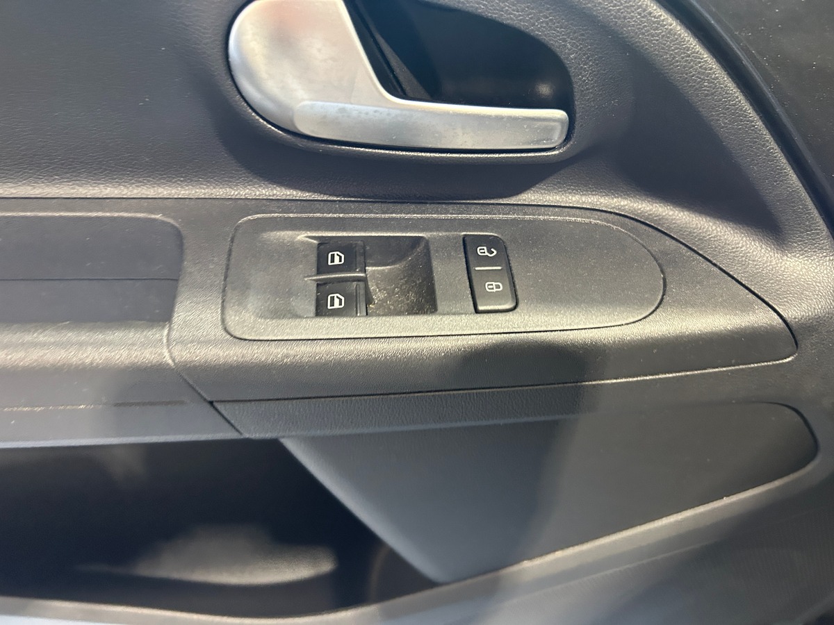 Volkswagen Up! 5 portes Phase 2 1.0 i 65 cv - GARANTIE