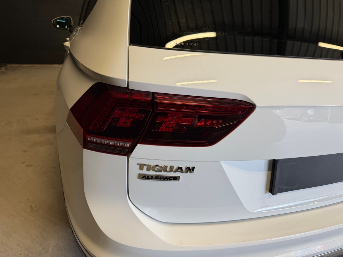 Volkswagen Tiguan ALLSPACE 2.0 tdi 4 MOTION CARAT FULL CockPit / Toit Panoramique Ouvrant
