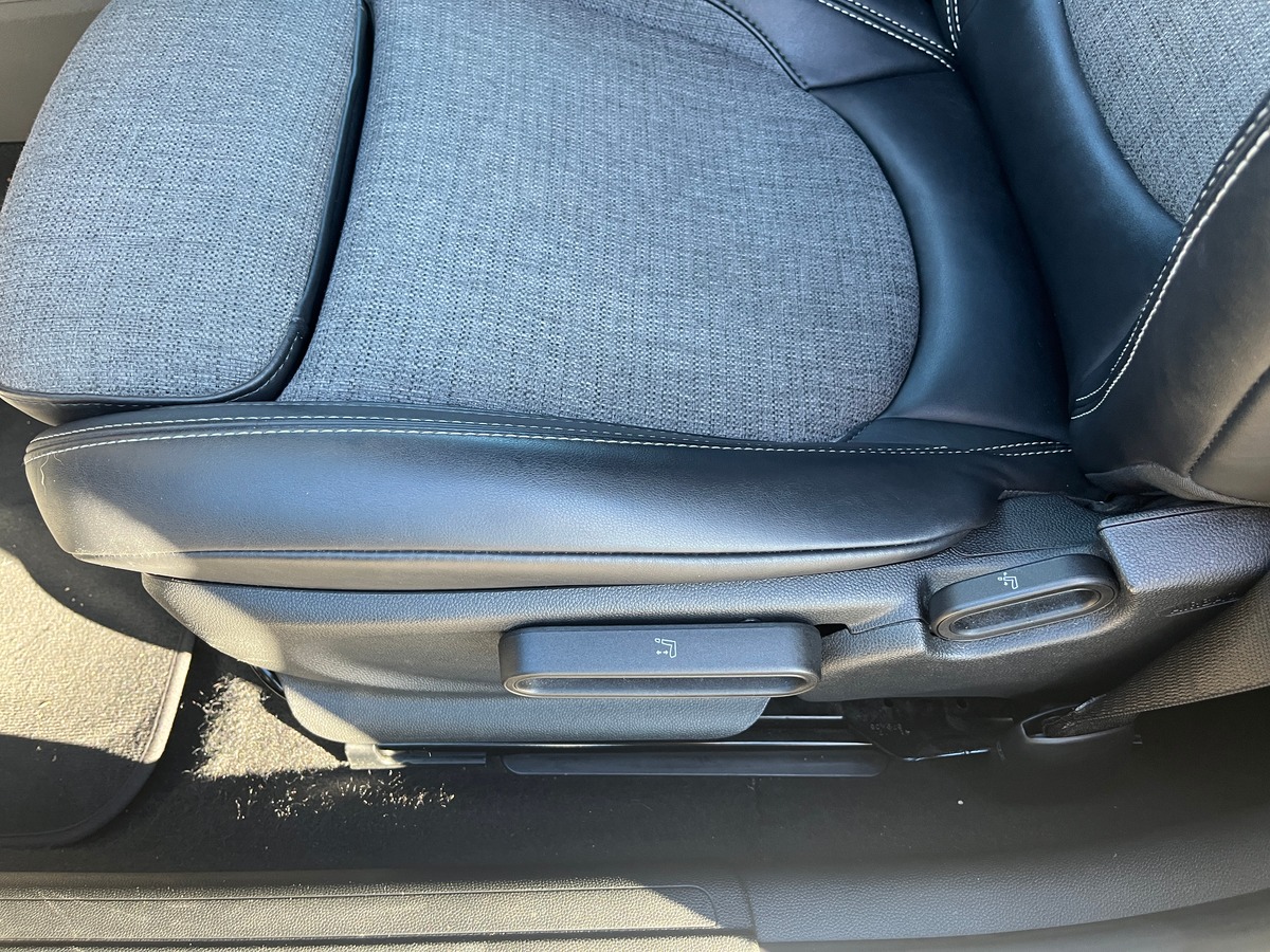 Mini Clubman ONE D 1.5 116ch, PACK CHILI, TOIT OUVRANT, SIEGES CHAUFFANT, RADAR DE RECUL, GPS