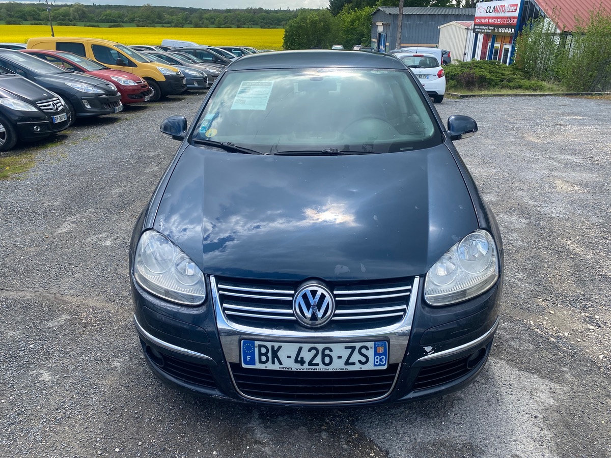 Volkswagen Jetta 2.0 tdi 140cv dsg 209015km