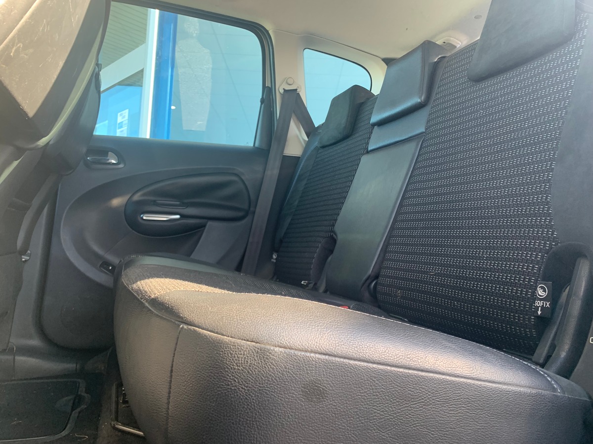 Citroën C3 Picasso 90 chevaux | Régulateur de vitesse | Climatisation | Attelage | Radar arriére