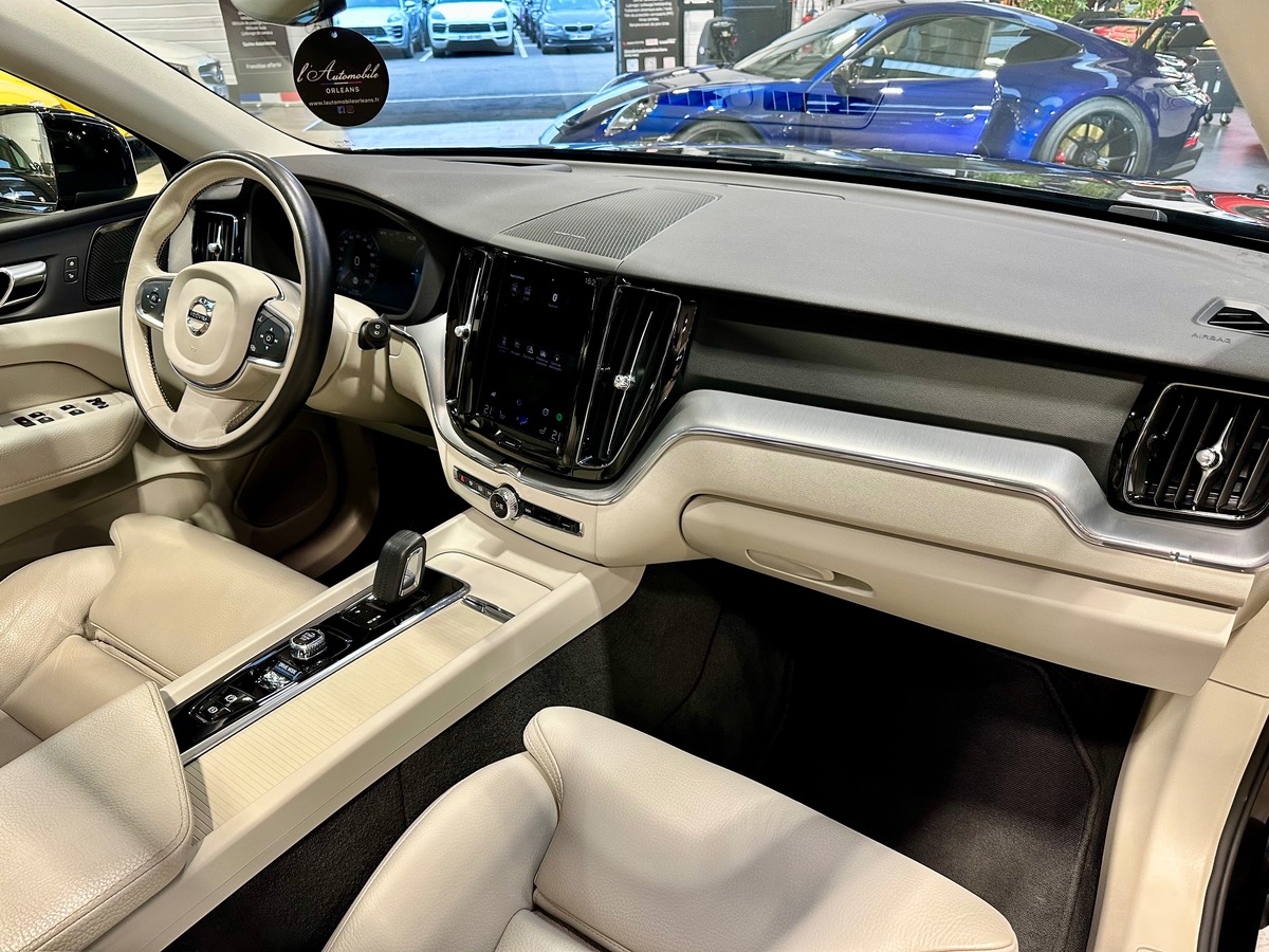 Volvo XC60 II (2) T6 Recharge AWD 253 + 87 Inscription Geartronic 8 340 Options+++ j