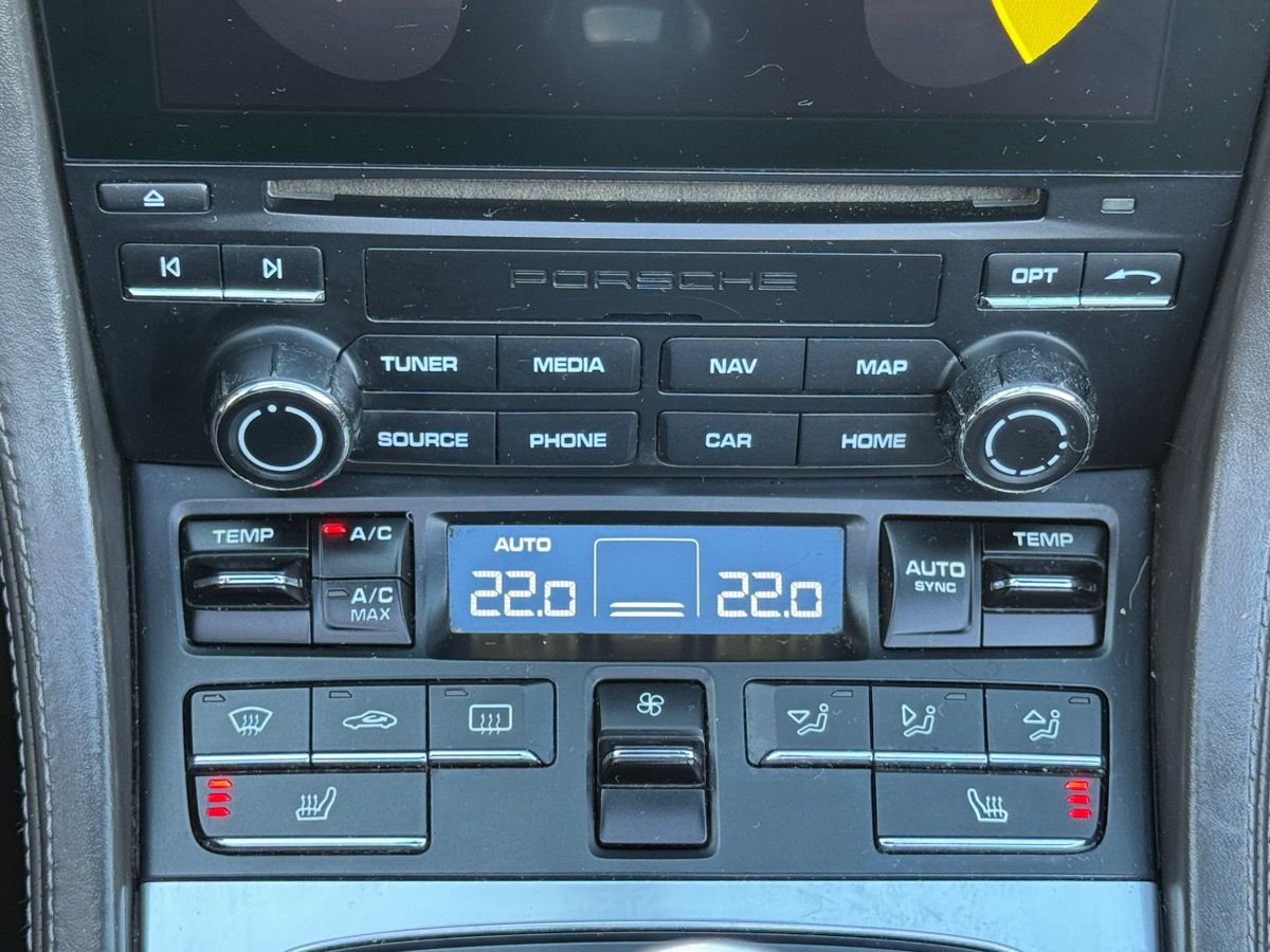 Porsche 718 2.0 PDK 300ch Boxster