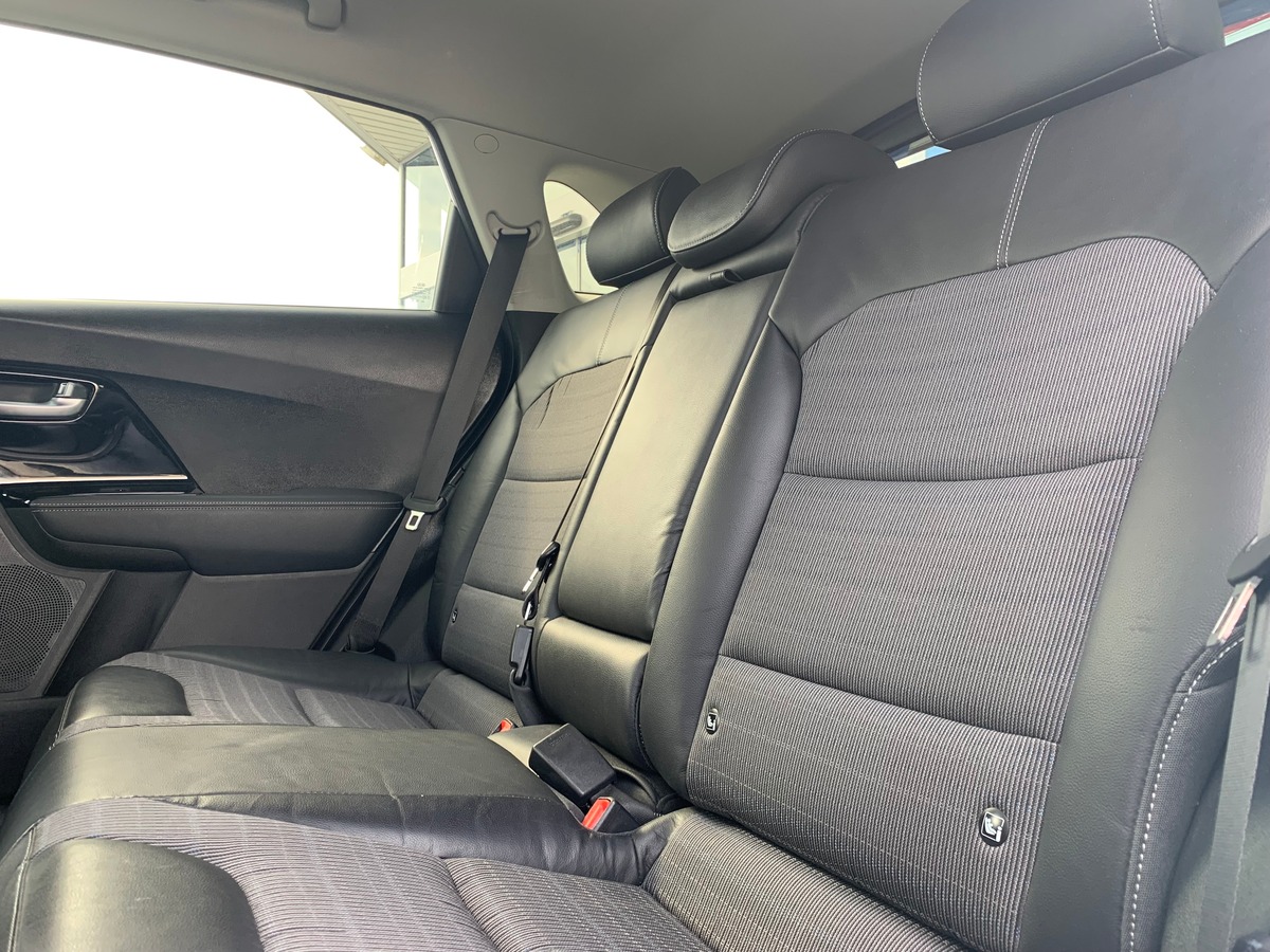 Kia Niro ACTIVE | Attelage amovible | Caméra de recul | Assistance de maintient de trajectoire