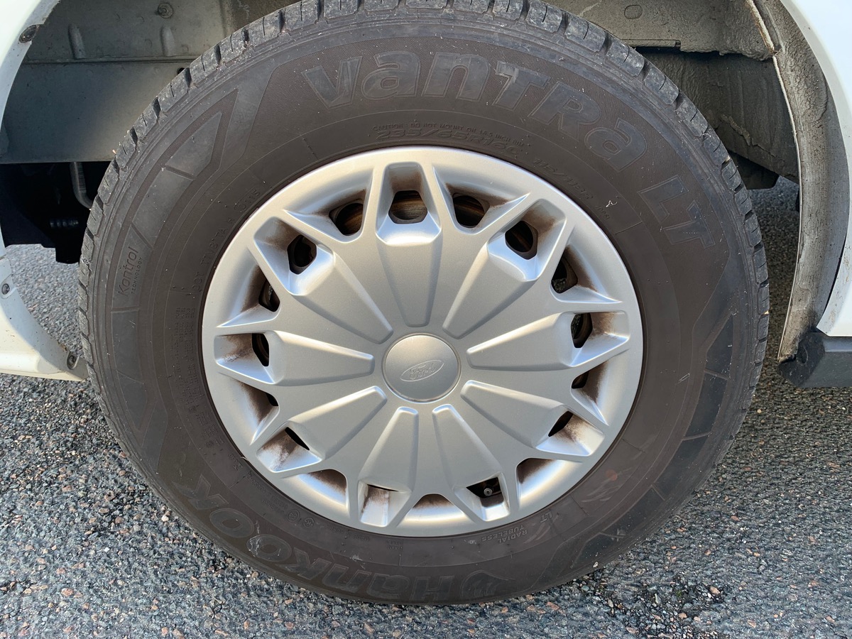 Ford Challenger 155 ch | 2,2 litres | GENESIS 288 EB Profilé | 3 Couchages | Caméra de recul