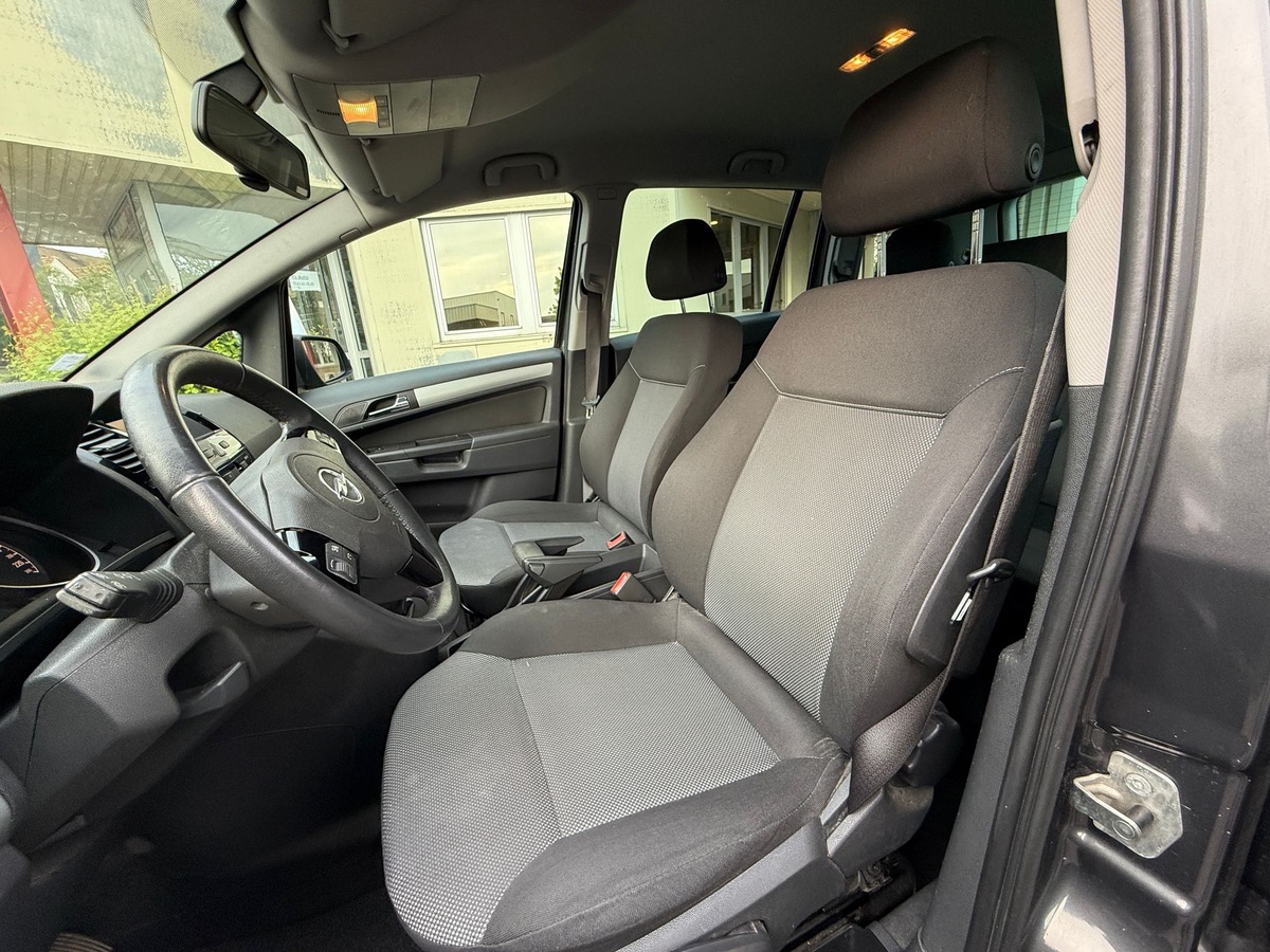 Opel Zafira 1.7 CDTI 110 CV édition 7 place 4X sans frait