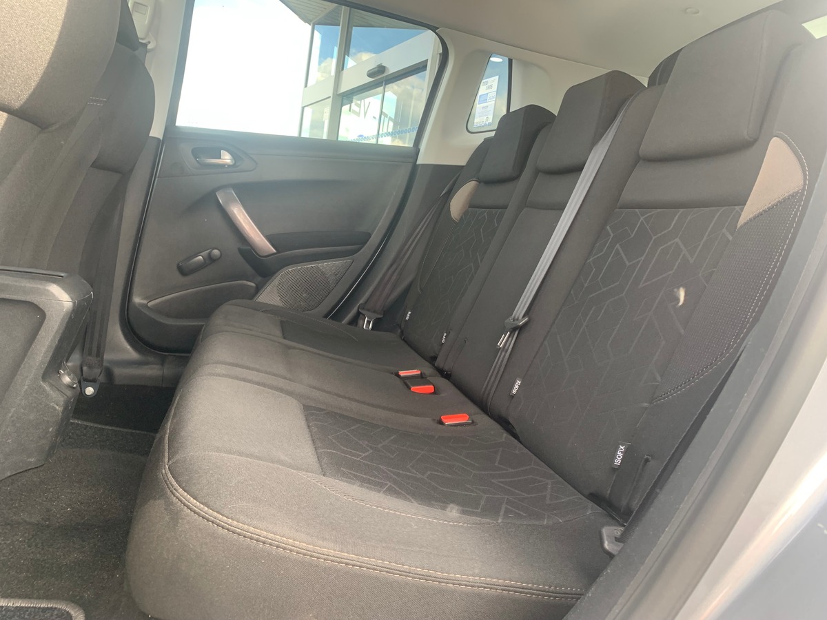 Peugeot 2008 100 ch | Style | Régulateur de vitesse | GPS | Bluetooth | Radar arriére | Barres toit