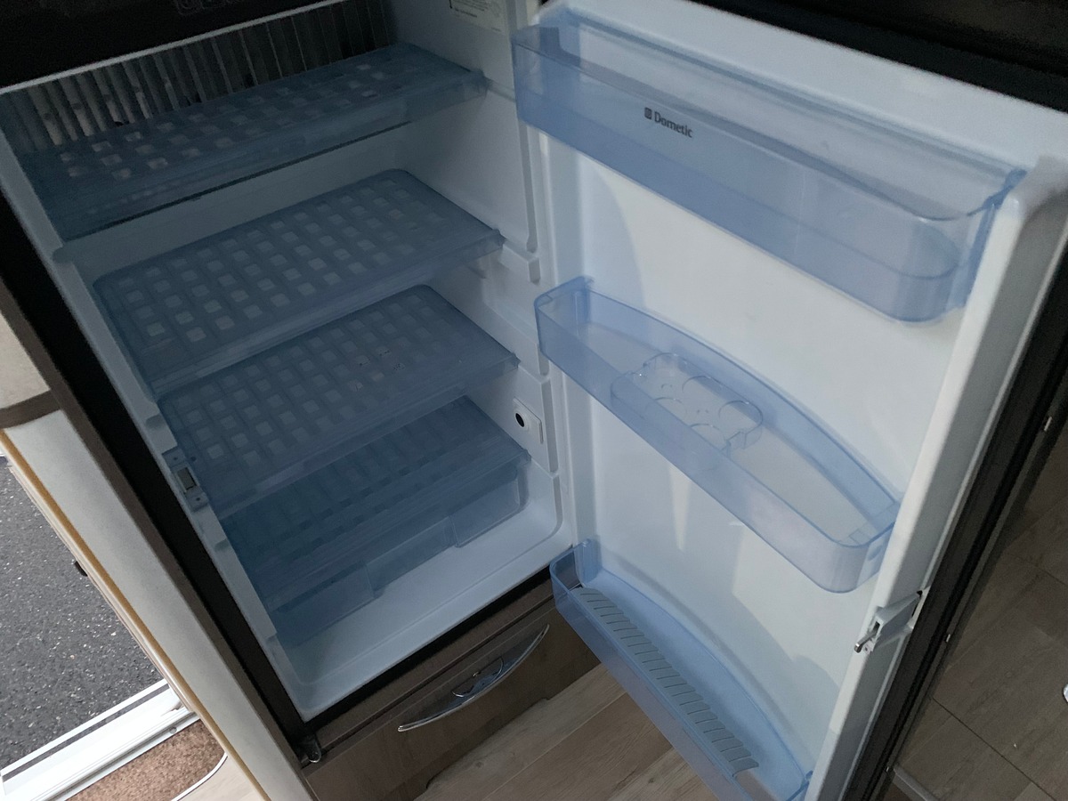 Fiat FIAT Bavaria intégrale i 740 style 130 | 4 couchages | Options Suspensions pneumatiques à l'arriére et Climatisation arriére