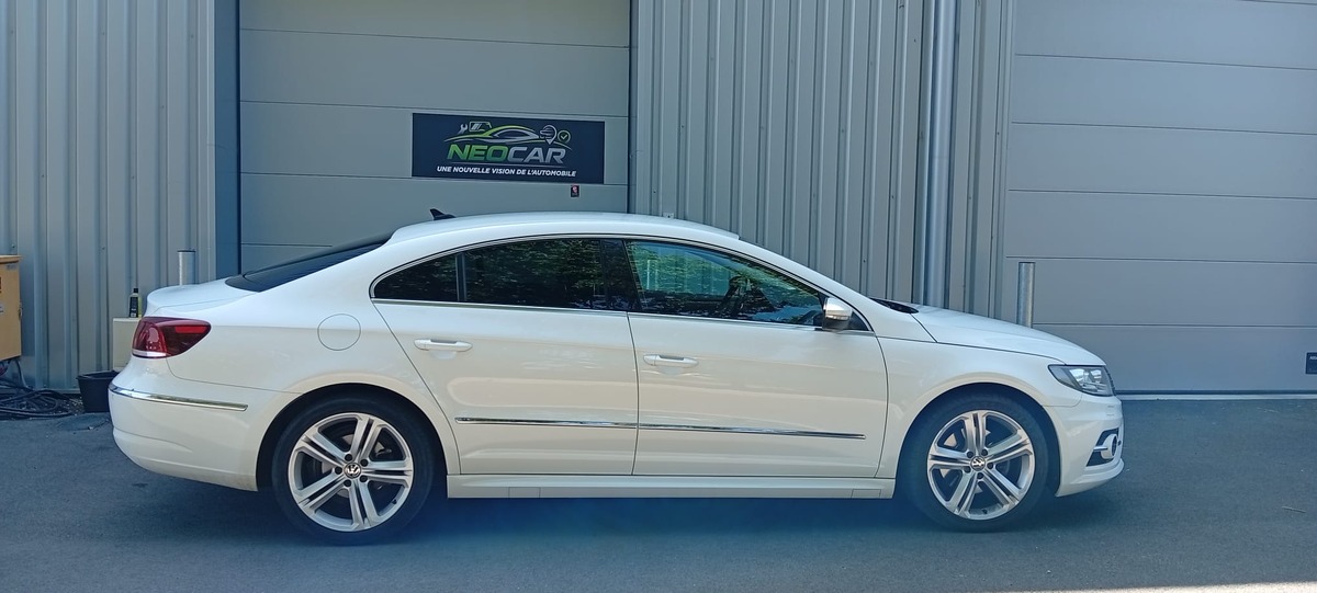Volkswagen Passat CC 2.0 TDI 140ch Carat DSG6 Pack R line / Suivi d'entretien à jour
