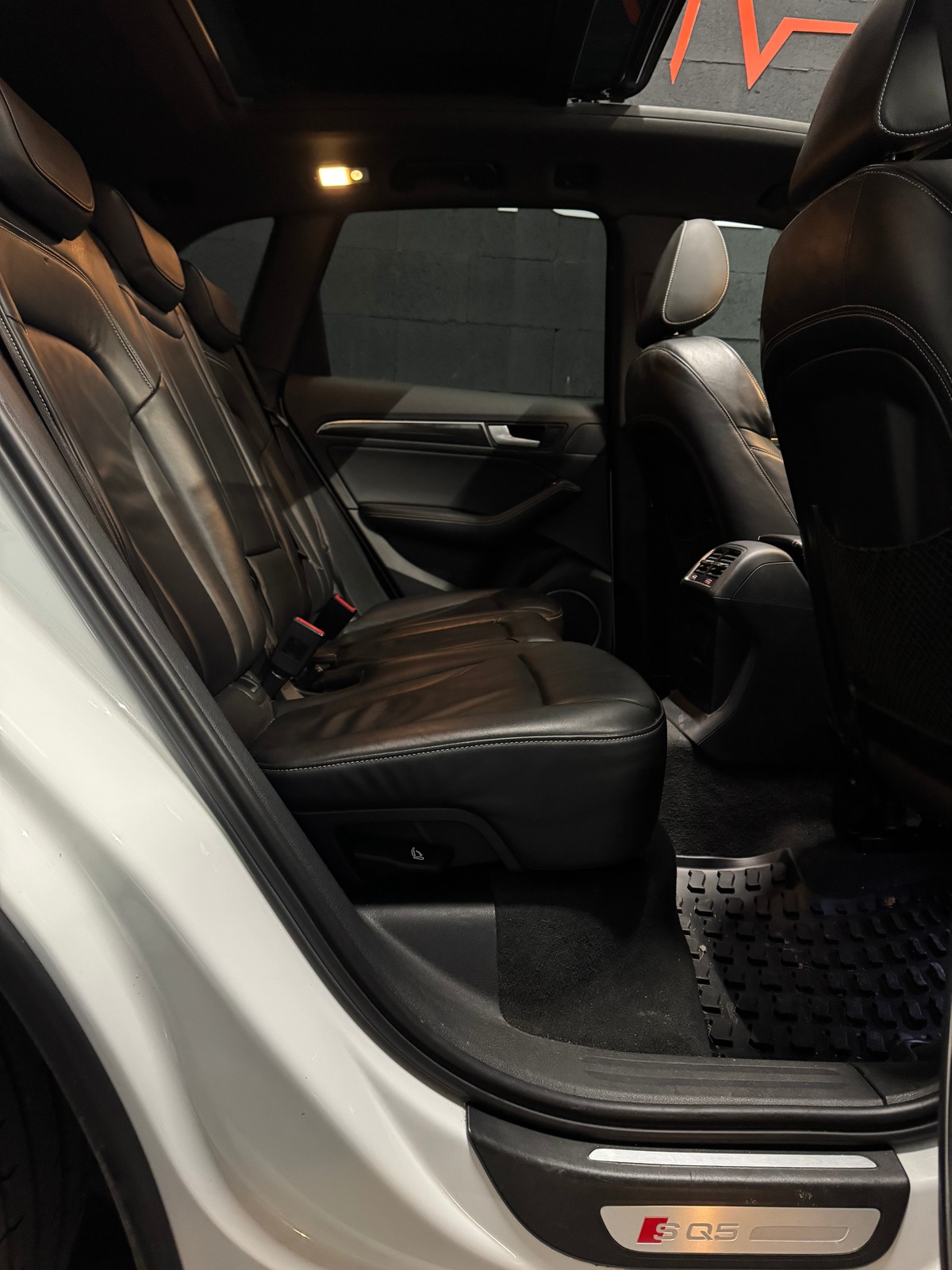 Audi SQ5 3.0 TDI V6 313 BI-TURBO QUATTRO