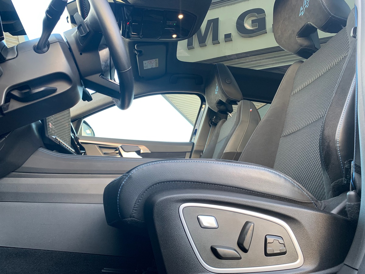 RENAULT Espace 200 | E-TECH | Esprit Alpine | 7 Places | Caméra de recul | Pack Advanced Driving