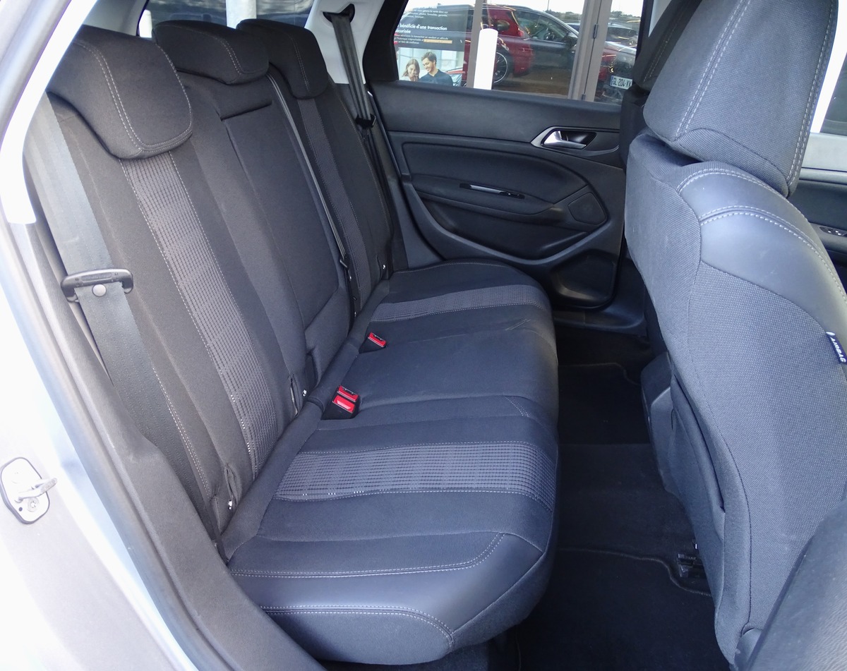 Peugeot 308 SW GENERATION-II SW 130 Ch ALLURE EAT BVA ( DISTRIBUTION OK / CARPLAY )