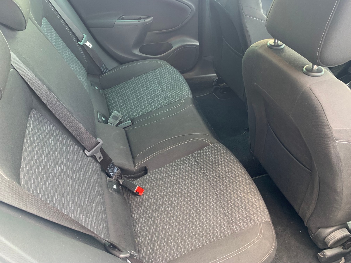 Opel Astra 105 ch | Black Edition | Caméra recul | Régulateur vitesse | Radar de stationnement avant