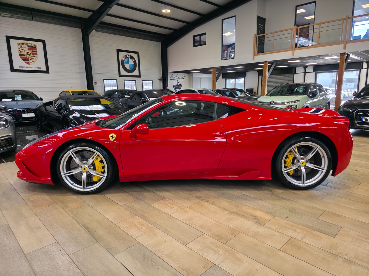 Ferrari 458 SPECIALE 4.5 605 ORIGINE FRANCE // ROSO CORSA /  BANDES NART / HARNAIS A