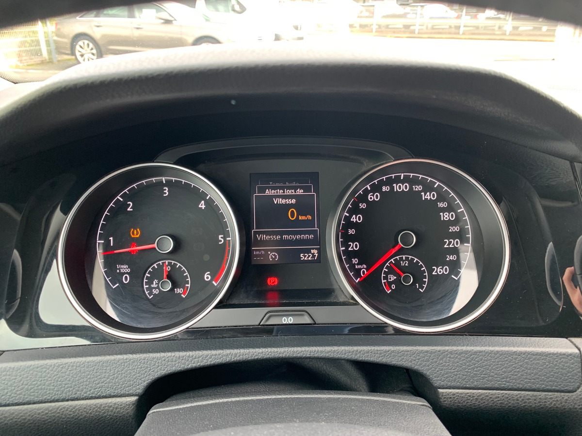 Volkswagen Golf 105 ch | Régulateur vitesse | Radar de stationnement avant arriére | GPS | Bluetooth