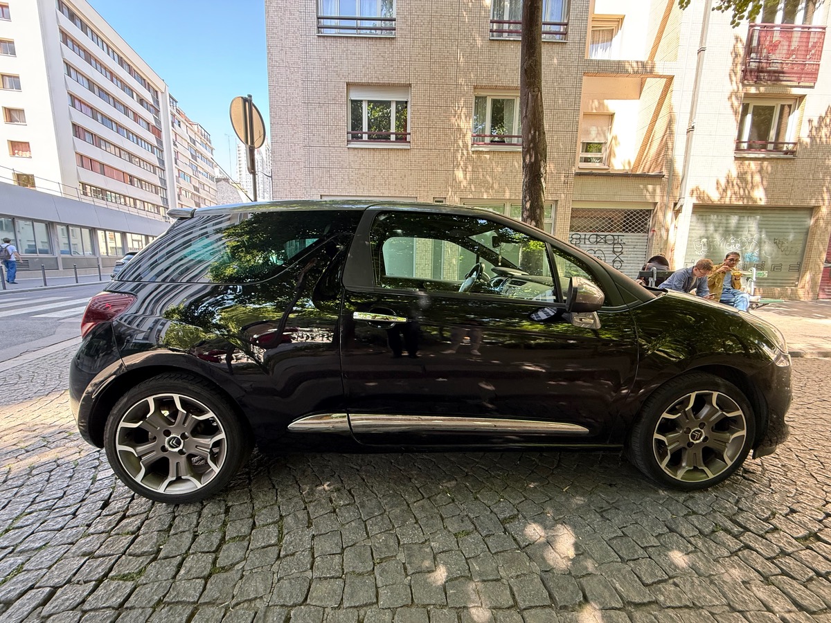 Citroën DS3 II Sport Chic 1.6 e-HDi 115 cv