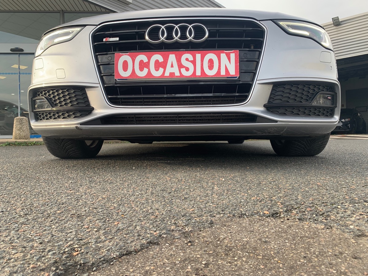 Audi A5 204 ch | S-LINE | Caméra de Recul | Intérieur Cuir | Toit Vitré | Régulateur de Vitesse