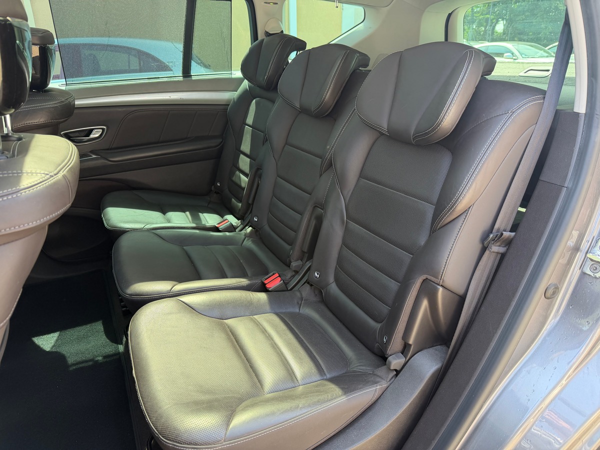 RENAULT Espace V 5 Initiale Paris dci 160ch Toit Panoramique Ouvrant / Caméra de recul