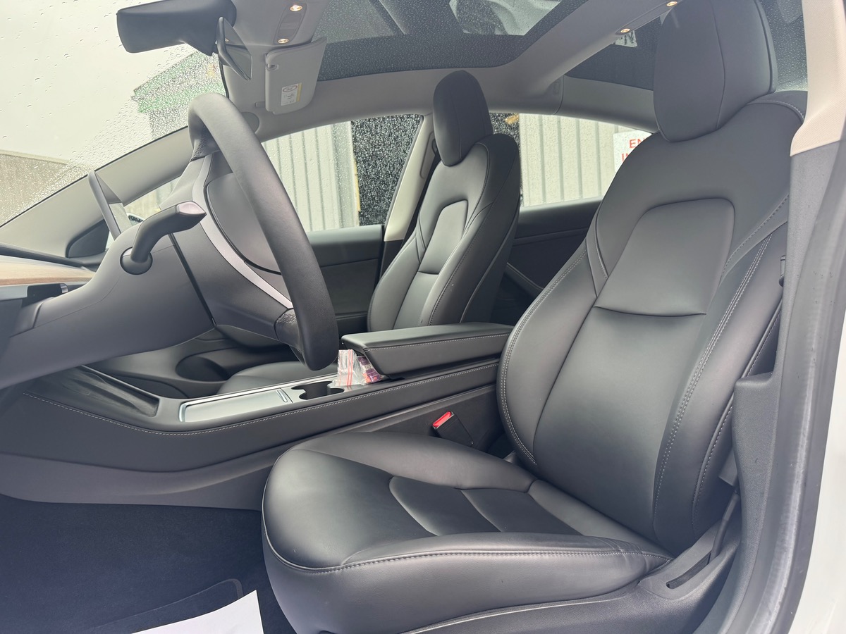 Tesla Model 3 STANDARD RWD
