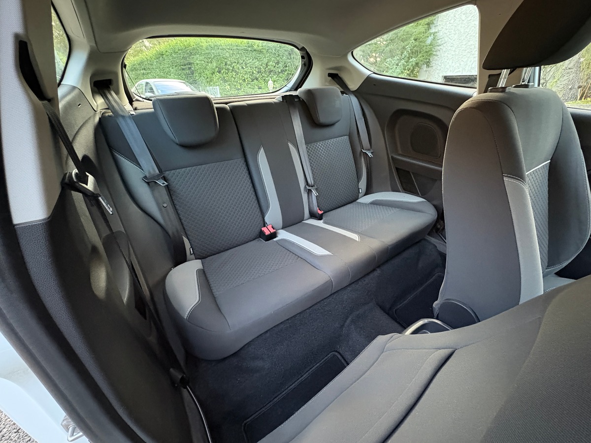 Ford Fiesta 1.25 82ch Edition - 1ʳᵉ main - ENTRETIEN CONSTRUCTEUR