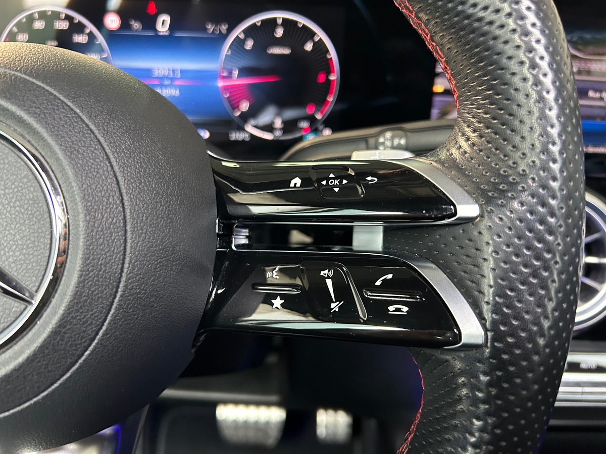 Mercedes Benz GLA 200 D AMG LINE