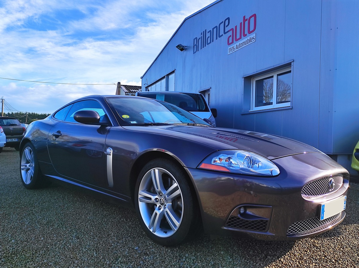 Jaguar XK R 4.2 v8 416cv BVA - 1ère Main - Suivi complet Jaguar
