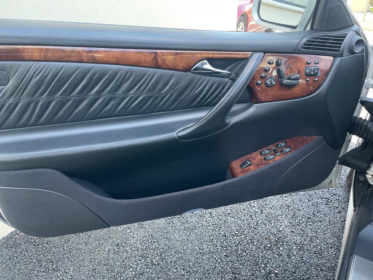 Mercedes-Benz Classe CL 500 V8 (306 ch)
