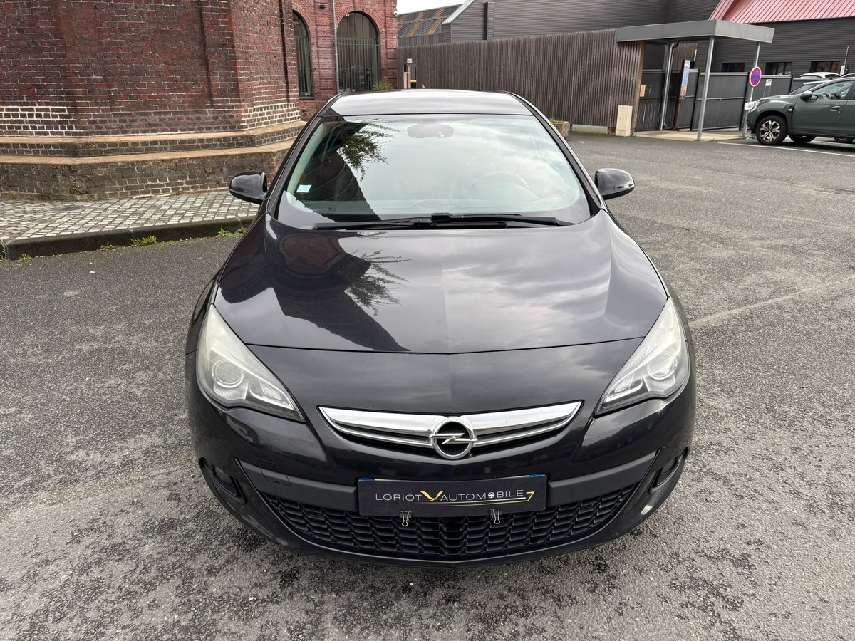 Opel Astra GTC 2.0 CDTI 165 INNOVATION - ATTELAGE - REVISE - GARANTIE