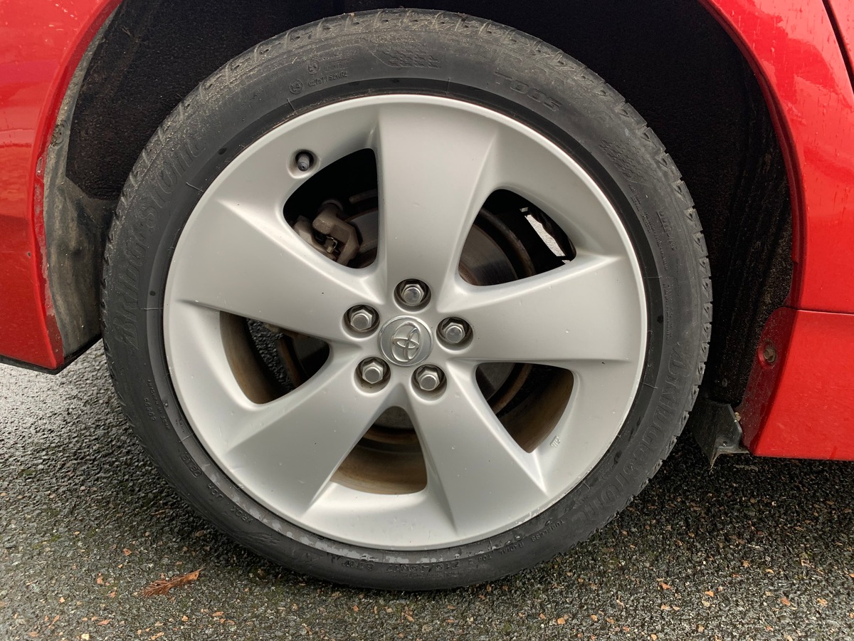 Toyota Prius 136 ch | Dynamic | Caméra de recul | Régulateur de vitesse | Climatisation