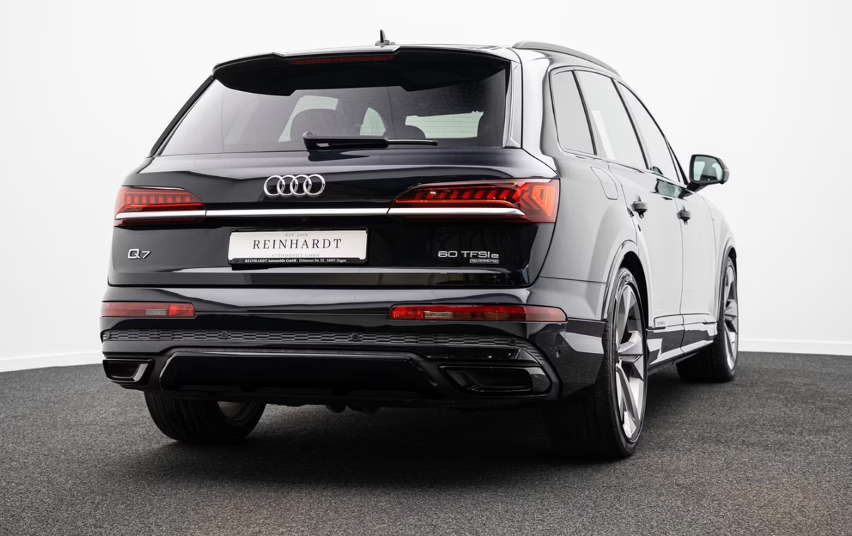 Audi Q7 60 TFSI e 456ch Competition quattro Tiptronic/Bose/Toit ouvrant/Attelage